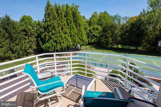 1015 S WISTERIA DR, Malvern, PA 19355