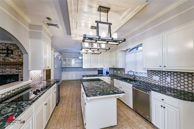 101 Woodvale Creek, Bossier City, LA 71111