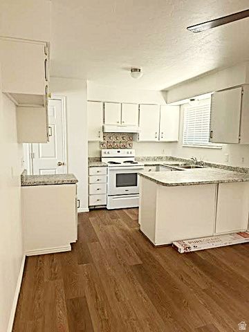 5503 S WESTSIDE CIR, Kearns, UT 84118