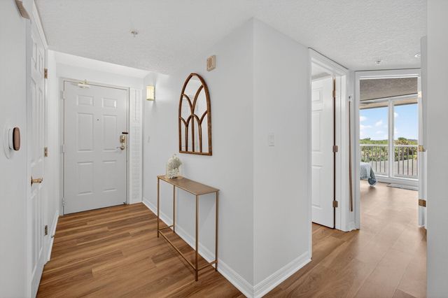 5051 North Highway A1a 4-6, Hutchinson Island, FL 34949