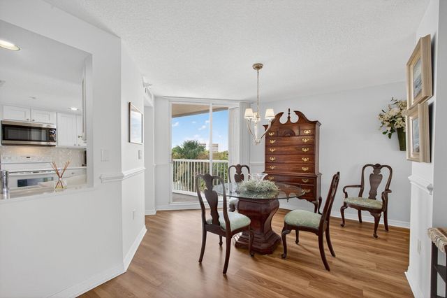 5051 North Highway A1a 4-6, Hutchinson Island, FL 34949