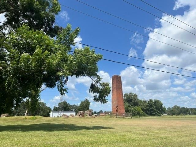 1131 Bronco Trail, Angleton, TX 77515