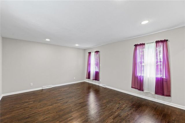 8100 E 90th Terrace, Kansas City, MO 64138