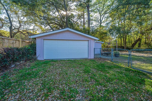 5 Peeks Pike, Charleston, SC 29407
