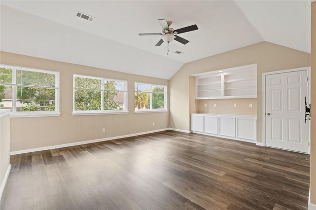 1811 Laguna Meadows Ln, Houston, TX 77094