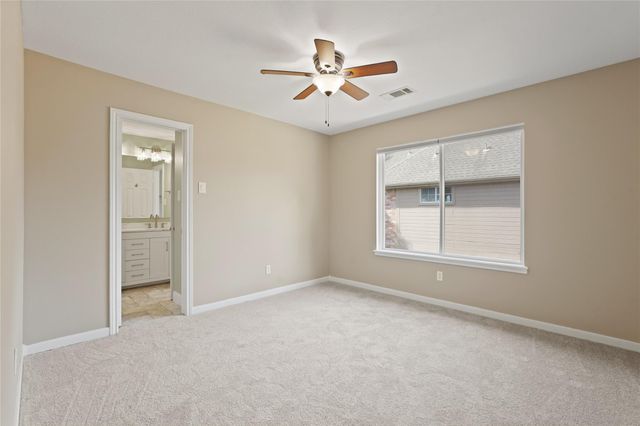 1811 Laguna Meadows Ln, Houston, TX 77094