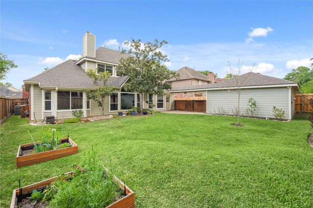 1811 Laguna Meadows Ln, Houston, TX 77094
