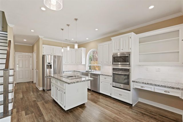 1811 Laguna Meadows Ln, Houston, TX 77094