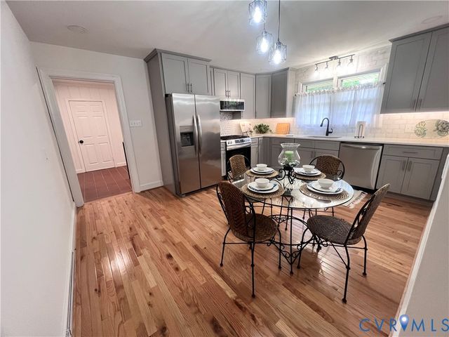 15330 Harrowgate Rd, Chester, VA 23831