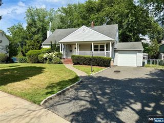 365 Madison Court, New Milford, NJ 07646