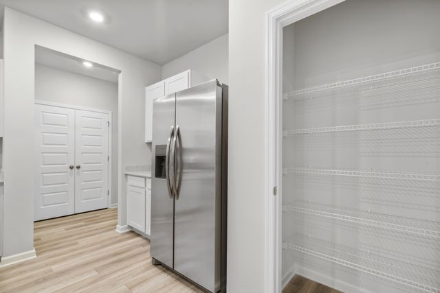 3156 Lyman Ridge Rd, Columbia, TN 38401