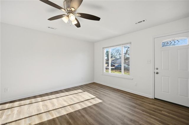 710 Rutherford ST, Hampton, VA 23661