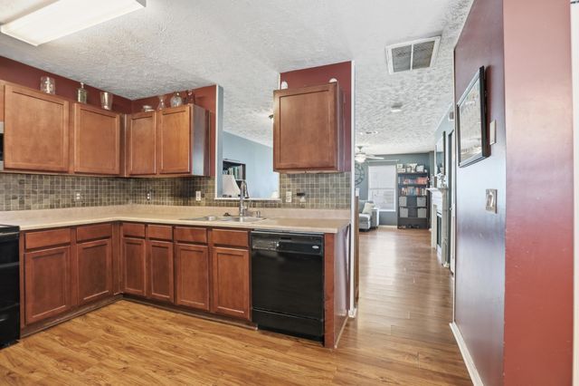 2009 Ethan Ln, Antioch, TN 37013