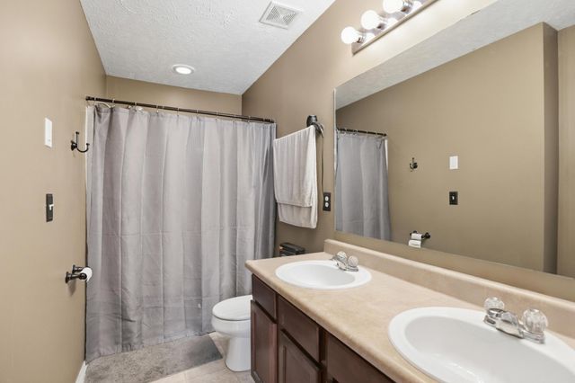 2009 Ethan Ln, Antioch, TN 37013