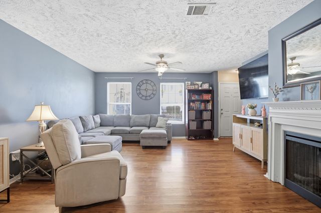 2009 Ethan Ln, Antioch, TN 37013