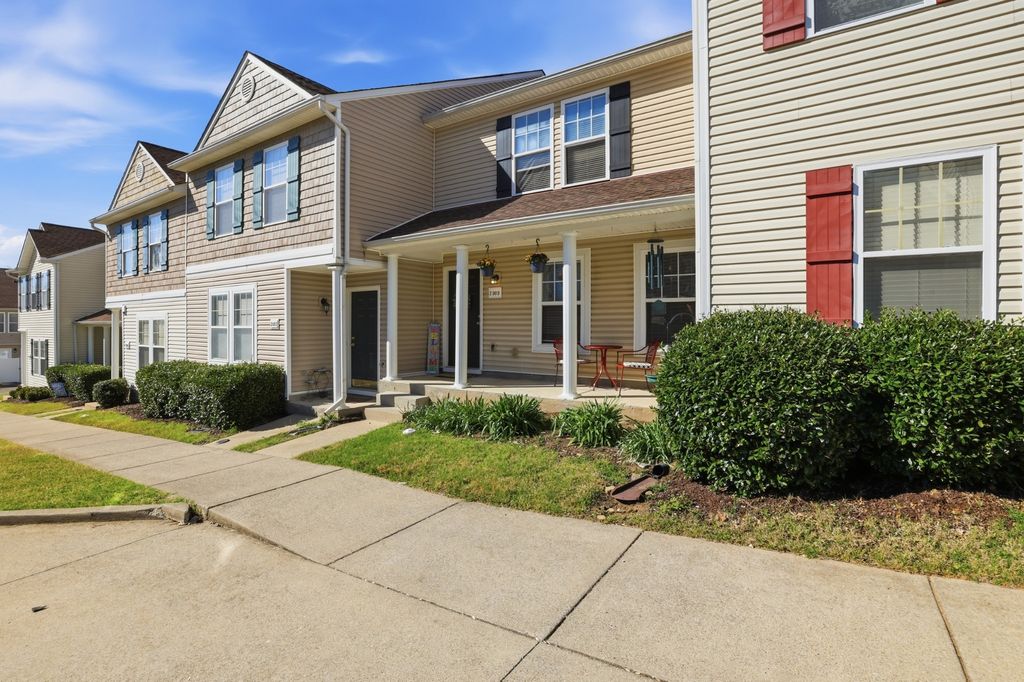 2009 Ethan Ln, Antioch, TN 37013