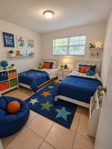 940 Benevento Ave 0, Coral Gables, FL 33146