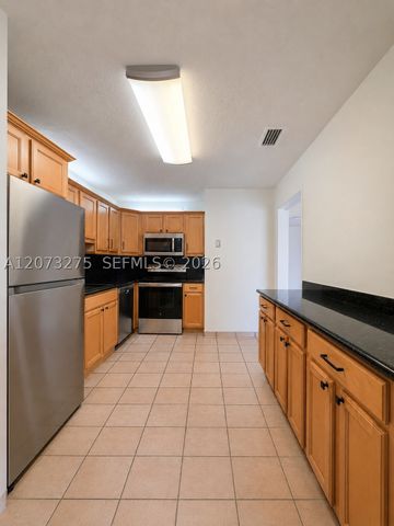 940 Benevento Ave 0, Coral Gables, FL 33146