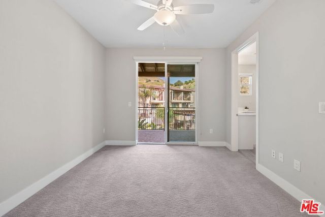 4393 Paxton Place, Calabasas, CA 91302