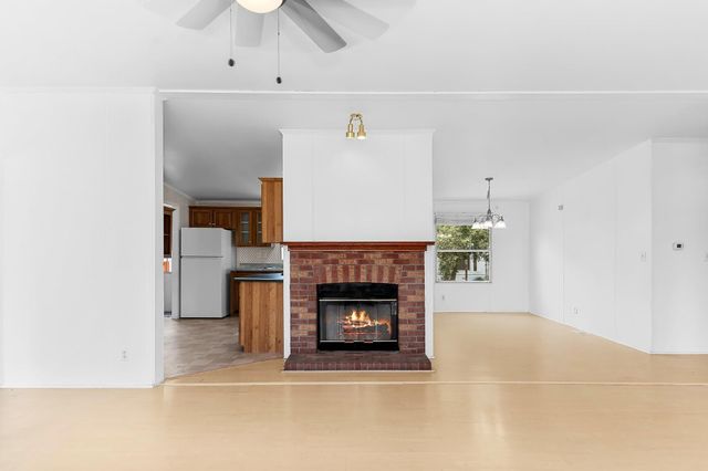 900 County Road 304, Bertram, TX 78605