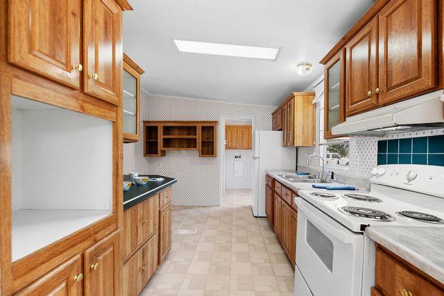 900 County Road 304, Bertram, TX 78605