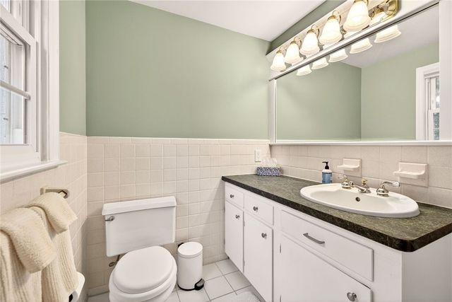 9 Sandpiper Lane, Pittsford, NY 14534