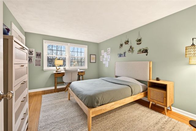 9 Sandpiper Lane, Pittsford, NY 14534