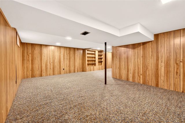 9 Sandpiper Lane, Pittsford, NY 14534