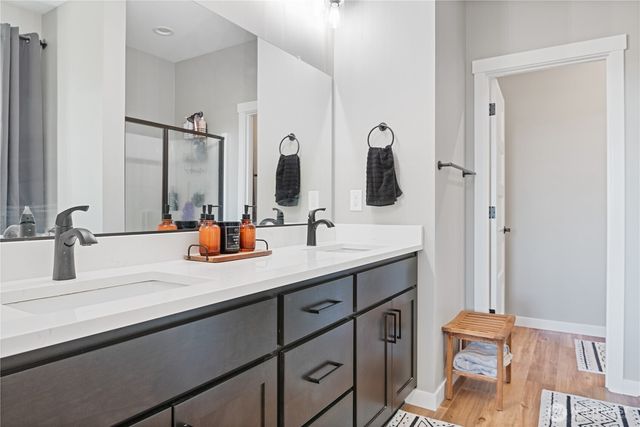 250 Red Rock Drive, Castle Rock, WA 98611