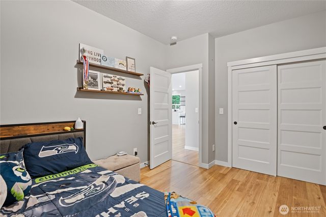 250 Red Rock Drive, Castle Rock, WA 98611