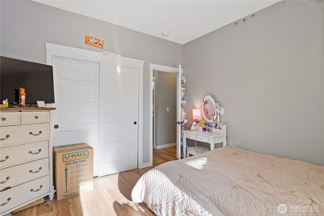 250 Red Rock Drive, Castle Rock, WA 98611