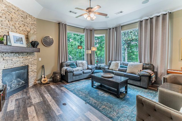 1407 Ballycastle Lane, Corinth, TX 76210