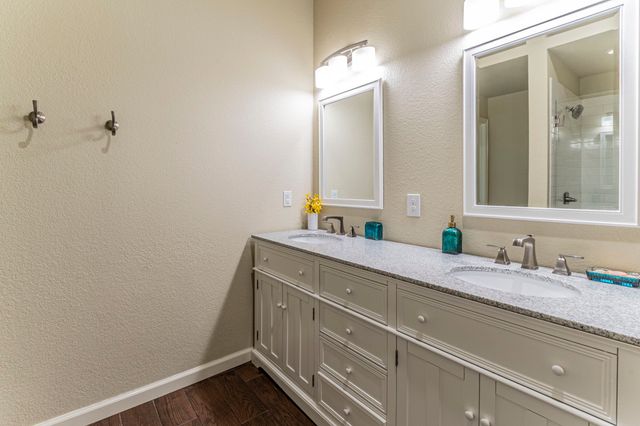 1407 Ballycastle Lane, Corinth, TX 76210