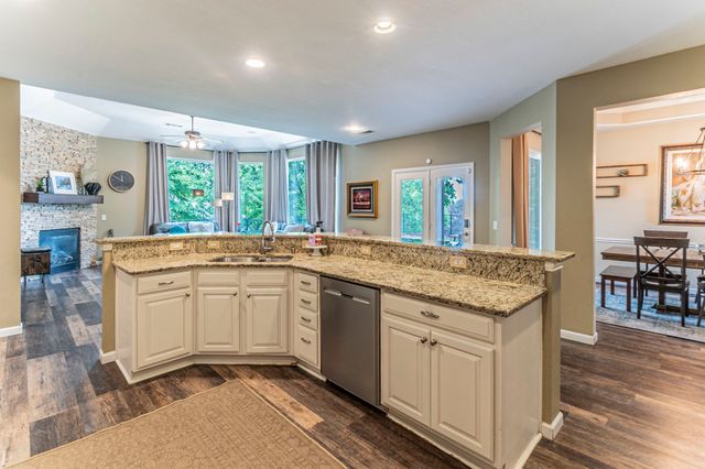 1407 Ballycastle Lane, Corinth, TX 76210