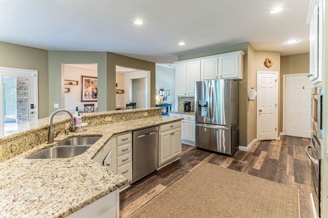 1407 Ballycastle Lane, Corinth, TX 76210