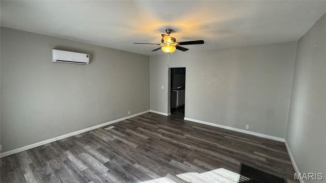 101 Walnut Street, Doniphan, MO 63935