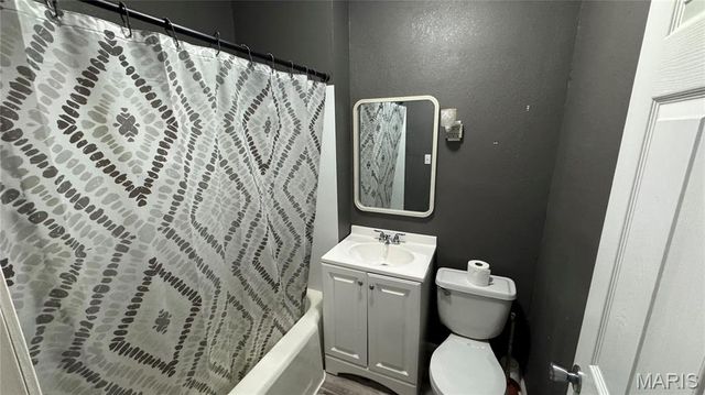 101 Walnut Street, Doniphan, MO 63935