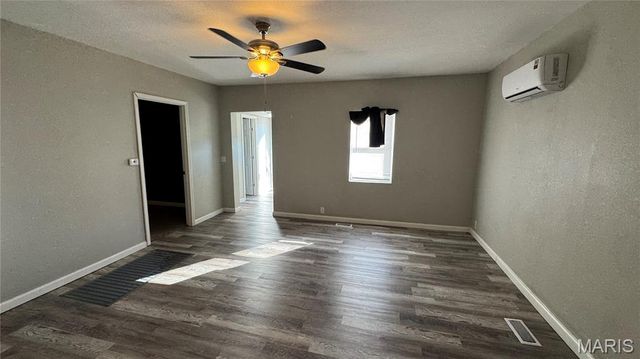 101 Walnut Street, Doniphan, MO 63935