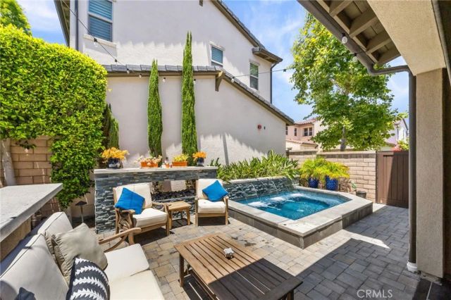 357 Laurel, Lake Forest, CA 92630