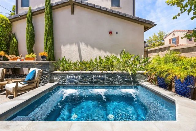 357 Laurel, Lake Forest, CA 92630