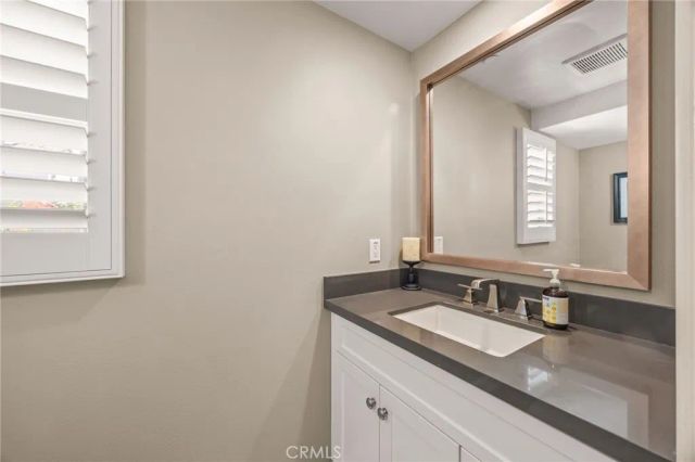 357 Laurel, Lake Forest, CA 92630