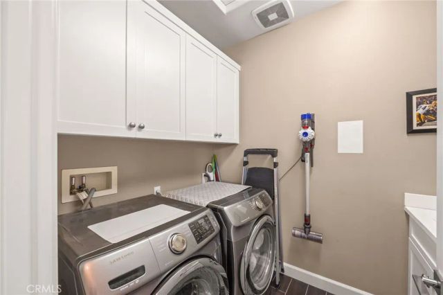 357 Laurel, Lake Forest, CA 92630