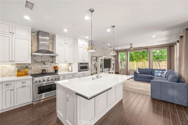 357 Laurel, Lake Forest, CA 92630