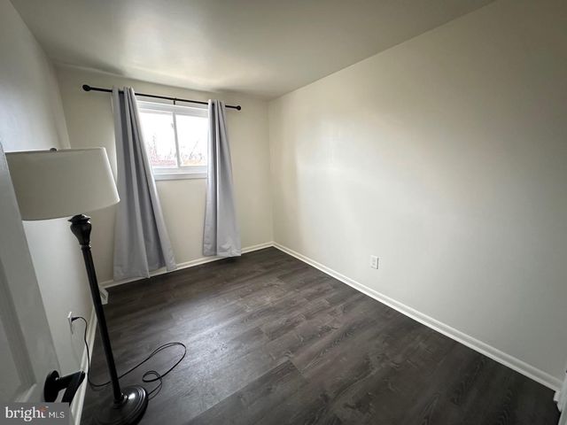 4227 GREENMOUNT RD, Philadelphia, PA 19154