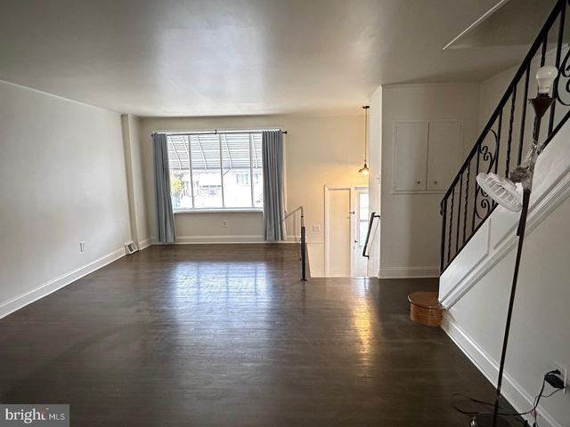 4227 GREENMOUNT RD, Philadelphia, PA 19154