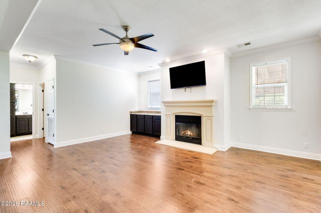 1033 Deanna Lane, Broussard, LA 70518