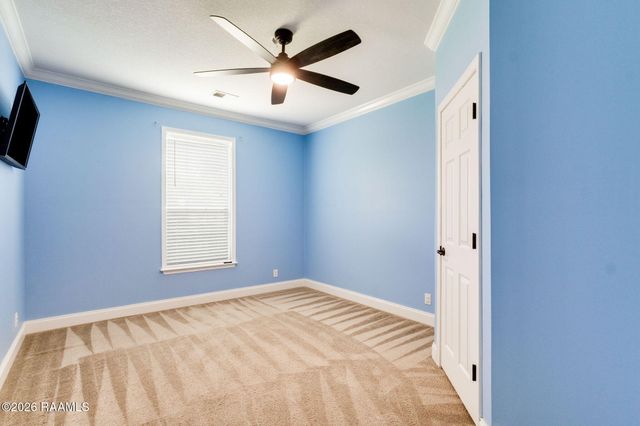 1033 Deanna Lane, Broussard, LA 70518