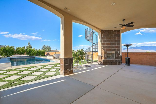 1433 21ST Avenue SE, Rio Rancho, NM 87124