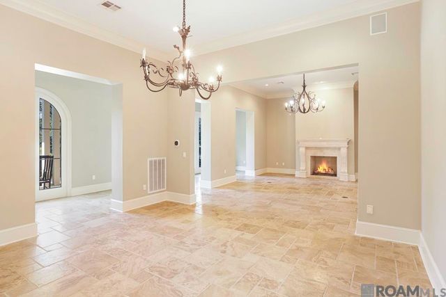 15009 Via Horti Ct, Baton Rouge, LA 70810