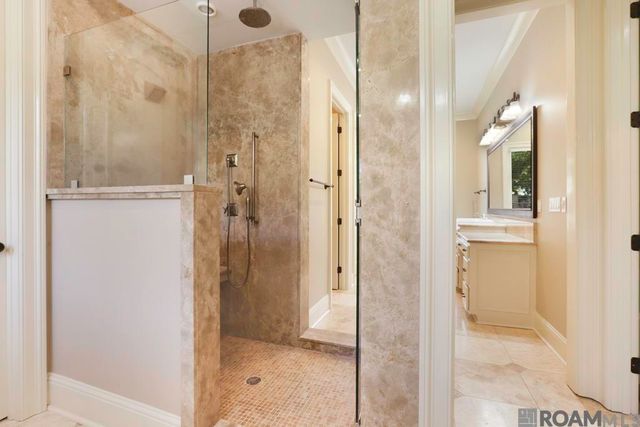 15009 Via Horti Ct, Baton Rouge, LA 70810